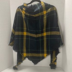 Green Plaid Triangle scarf/wrap